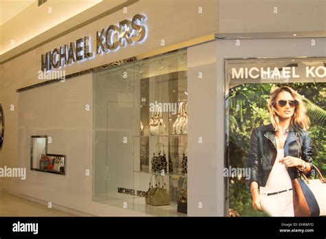 michael kors fashion outlet.